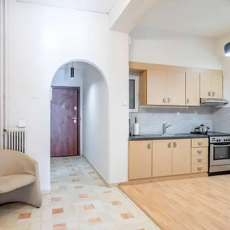 Modern And Spacious 2b
